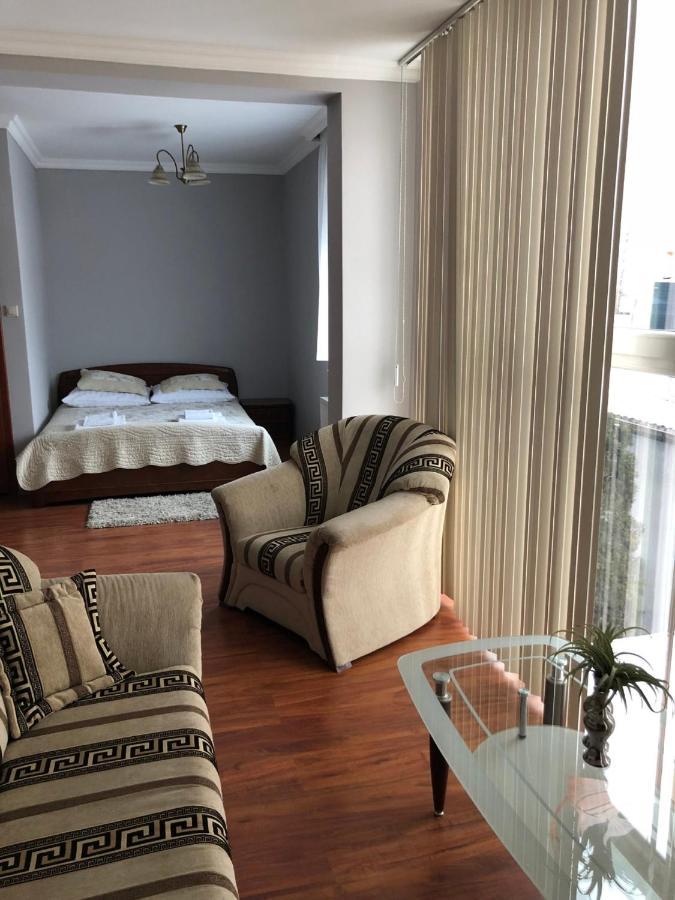 Hotel Arkadia Konskie Екстер'єр фото